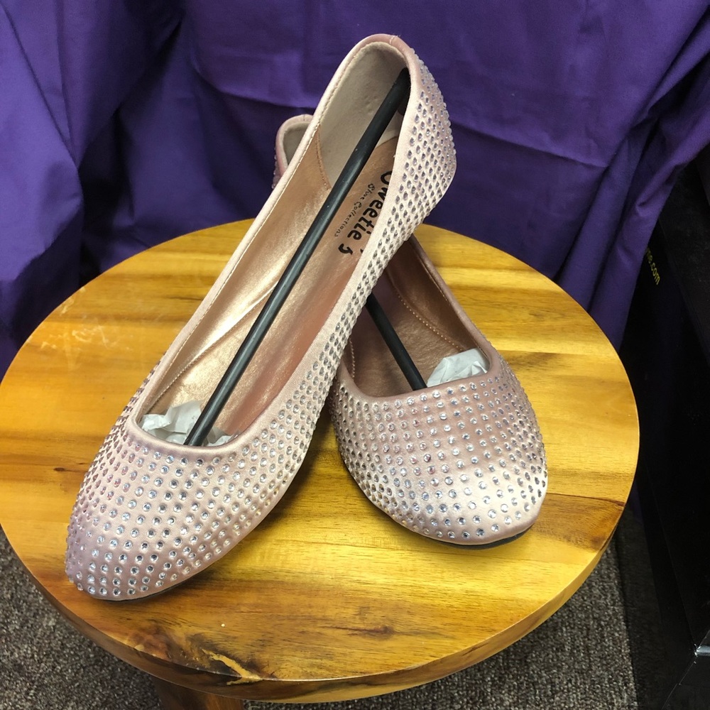 Nude rhinestone flat dressy shoe “Sally” by Sweeties Shoe size 8.5